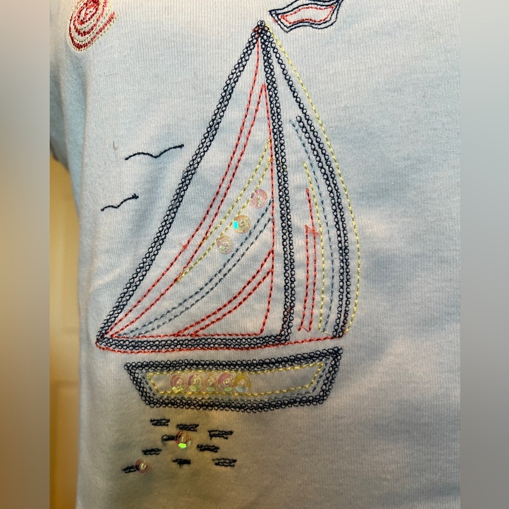Palm Grove Woman’s White Embroidered Boat Theme Tank Top Size Large - Picture 3 of 6